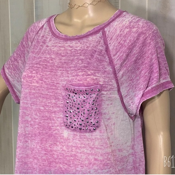 Seven7 T-shirt Size Medium - Picture 3 of 4